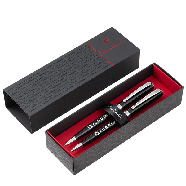  Pierre Cardin Fontaine Set..